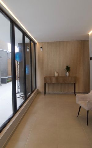 Apartamento à venda com 47m², 2 quartos e 1 vagaHall de entrada