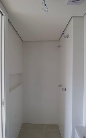 Apartamento à venda com 47m², 2 quartos e 1 vaga Apartamento à venda com 47m², 2 quartos e 1 vagaBanheiro - Suíte