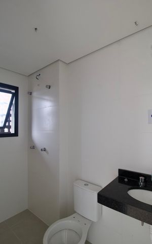 Apartamento à venda com 50m², 2 quartos e 2 vagas Apartamento à venda com 50m², 2 quartos e 2 vagasBanheiro Suíte