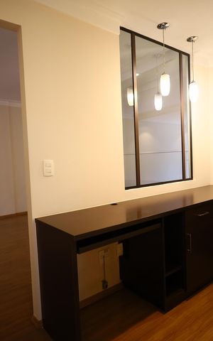 Apartamento à venda com 90m², 2 quartos e 2 vagasEscritório