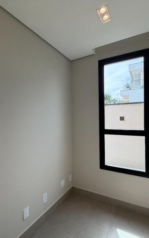 Casa de condomínio à venda com 200m², 3 quartos e 4 vagas Casa de condomínio à venda com 200m², 3 quartos e 4 vagasFoto 02