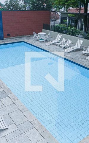 Apartamento para alugar com 200m², 3 quartos e 2 vagasÁrea comum - Piscina