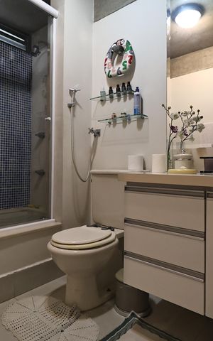 Apartamento para alugar com 200m², 3 quartos e 2 vagasBanheiro suíte 2