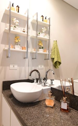 Apartamento para alugar com 185m², 4 quartos e 2 vagasBanheiro 3