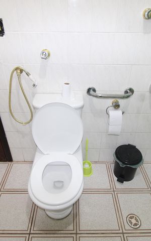 Casa à venda com 250m², 3 quartos e 2 vagasBanheiro 2
