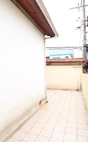 Casa à venda com 250m², 3 quartos e 2 vagasQuintal