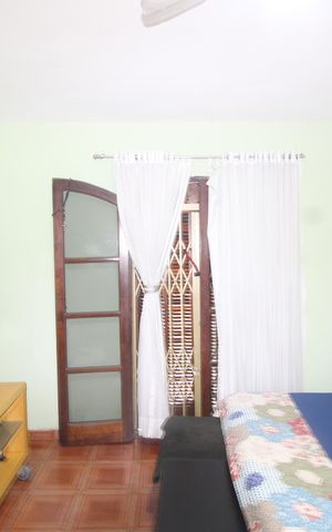 Casa à venda com 250m², 3 quartos e 2 vagasQuarto 4
