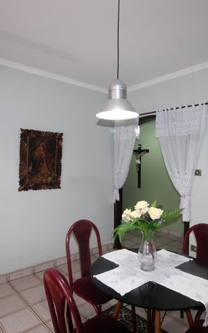 Casa à venda com 250m², 3 quartos e 2 vagasSala de jantar