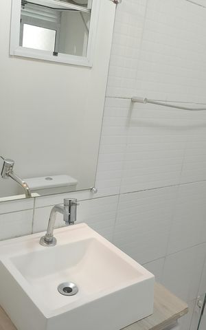 Apartamento para alugar com 50m², 2 quartos e 1 vaga Apartamento para alugar com 50m², 2 quartos e 1 vagaBanheiro