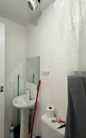 Apartamento à venda com 35m², 2 quartos e sem vaga Apartamento à venda com 35m², 2 quartos e sem vagaBanheiro