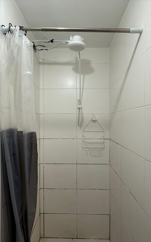 Apartamento à venda com 35m², 2 quartos e sem vaga Apartamento à venda com 35m², 2 quartos e sem vagaBanheiro