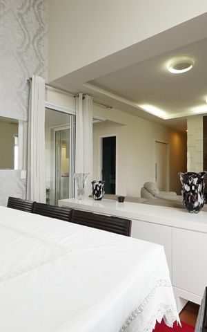 Apartamento à venda com 226m², 4 quartos e 4 vagasSala