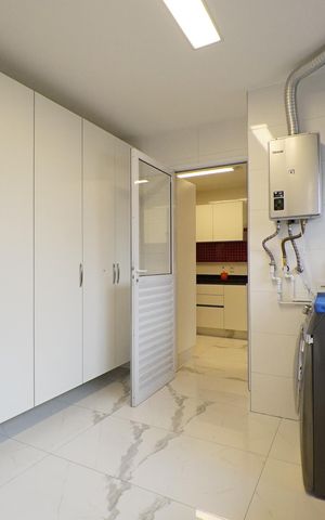 Apartamento à venda com 226m², 4 quartos e 4 vagasÁrea de Serviço