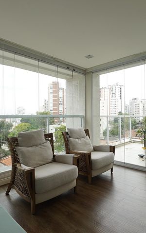 Apartamento à venda com 226m², 4 quartos e 4 vagasVaranda