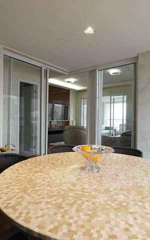 Apartamento à venda com 226m², 4 quartos e 4 vagasVaranda gourmet