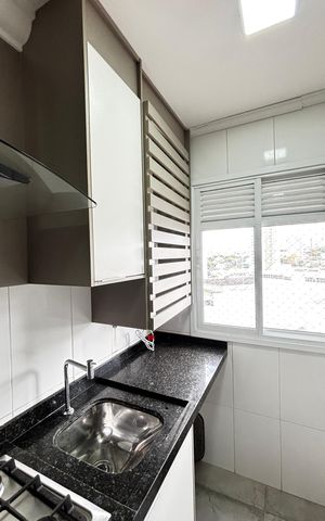Apartamento para alugar com 60m², 2 quartos e 1 vaga Apartamento para alugar com 60m², 2 quartos e 1 vagaCozinha e Área de Serviço
