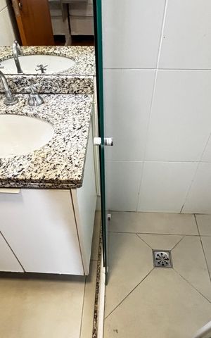Apartamento para alugar com 60m², 2 quartos e 1 vaga Apartamento para alugar com 60m², 2 quartos e 1 vagaBanheiro da Suíte