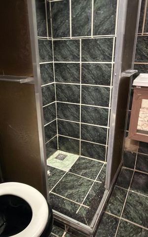 Apartamento para alugar com 100m², 3 quartos e sem vagaBanheiro