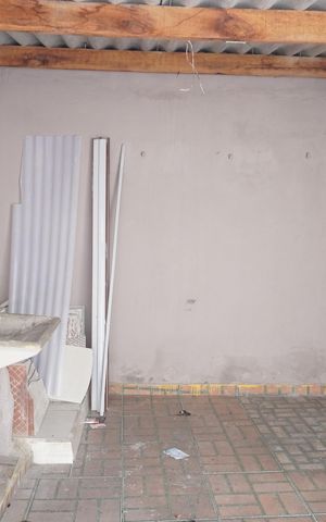 Casa à venda com 73m², 2 quartos e 2 vagasÁrea de serviço