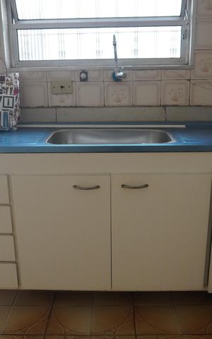 Casa à venda com 73m², 2 quartos e 2 vagasCozinha