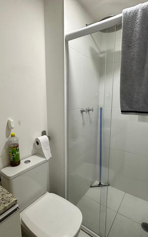 Apartamento à venda com 65m², 2 quartos e 1 vaga Apartamento à venda com 65m², 2 quartos e 1 vagaBanheiro Social