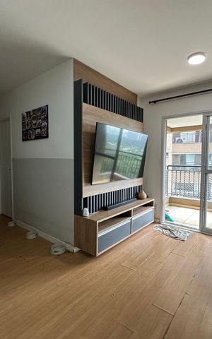 Apartamento à venda com 65m², 2 quartos e 1 vaga Apartamento à venda com 65m², 2 quartos e 1 vagaSala