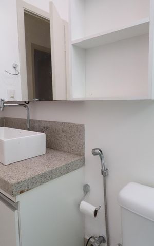 Casa para alugar com 250m², 3 quartos e 2 vagasBanheiro Social