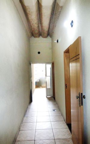 Apartamento para alugar com 105m², 2 quartos e sem vagaCorredor de acesso