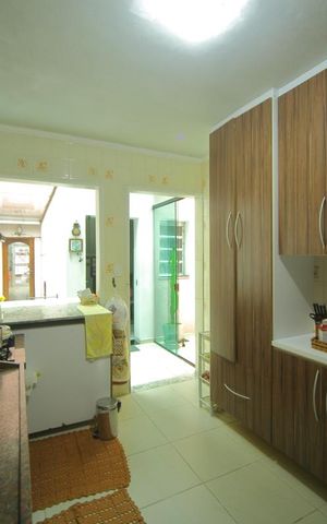 Casa para alugar com 140m², 2 quartos e 3 vagasCozinha