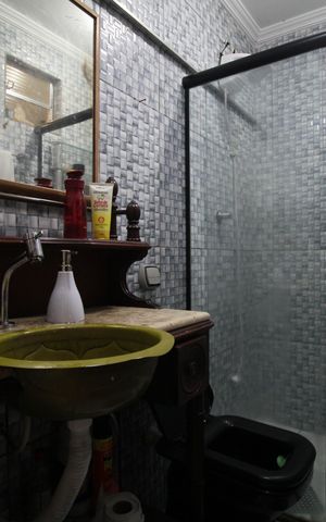 Casa à venda com 144m², 4 quartos e 1 vagaBanheiro 1