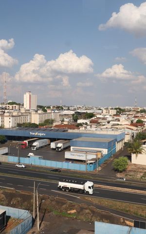 Apartamento para alugar com 60m², 2 quartos e 1 vagaVista