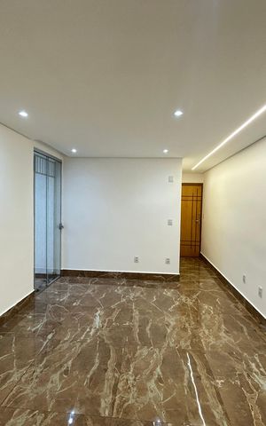 Apartamento à venda com 130m², 2 quartos e 1 vaga Apartamento à venda com 130m², 2 quartos e 1 vagaSala