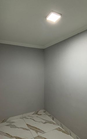 Casa à venda com 360m², 6 quartos e 4 vagas Casa à venda com 360m², 6 quartos e 4 vagasEdícula