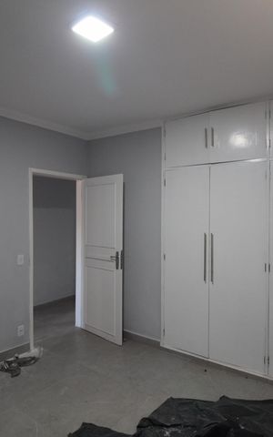 Casa à venda com 360m², 6 quartos e 4 vagasQuarto 2