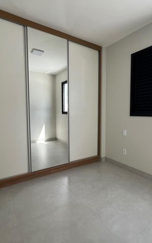 Apartamento para alugar com 78m², 2 quartos e 2 vagas Apartamento para alugar com 78m², 2 quartos e 2 vagasQuarto