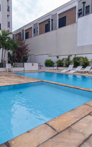 Apartamento para alugar com 80m², 2 quartos e 2 vagas Apartamento para alugar com 80m², 2 quartos e 2 vagasÁrea comum - Piscina