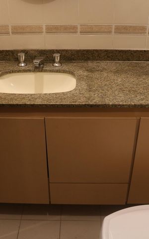 Apartamento à venda com 126m², 3 quartos e 2 vagasBanheiro 2