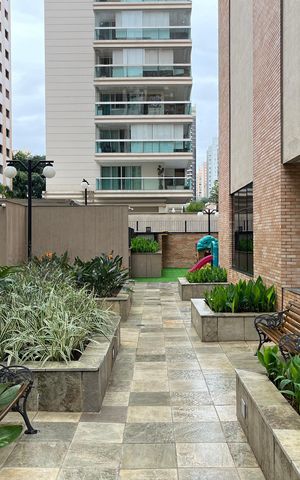 Apartamento à venda com 126m², 3 quartos e 2 vagas Apartamento à venda com 126m², 3 quartos e 2 vagasÁrea comum