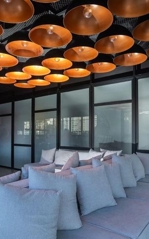 Studio para alugar com 29m², 1 quarto e sem vaga Studio para alugar com 29m², 1 quarto e sem vagaÁrea comum - Salão de festas