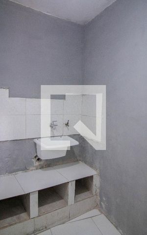 Casa à venda com 352m², 6 quartos e 2 vagas Casa à venda com 352m², 6 quartos e 2 vagasCasa 2- Área de serviço