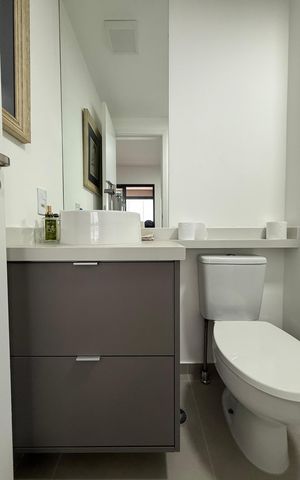 Studio para alugar com 26m², 1 quarto e sem vaga Studio para alugar com 26m², 1 quarto e sem vagaBanheiro