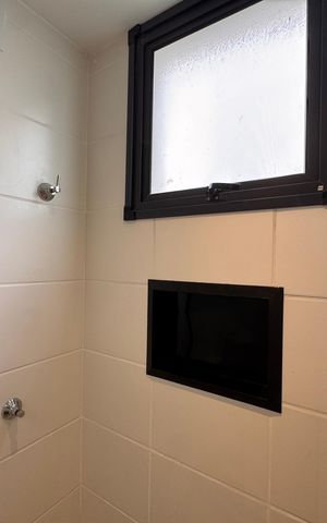 Apartamento à venda com 72m², 2 quartos e 1 vaga Apartamento à venda com 72m², 2 quartos e 1 vagaSuíte - Banheiro
