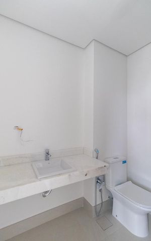 Apartamento à venda com 95m², 2 quartos e 2 vagasBanheiro da Suíte 2