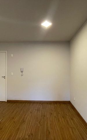 Apartamento para alugar com 52m², 2 quartos e 1 vaga Apartamento para alugar com 52m², 2 quartos e 1 vagaSala/Cozinha