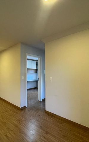 Apartamento para alugar com 52m², 2 quartos e 1 vaga Apartamento para alugar com 52m², 2 quartos e 1 vagaSala/Cozinha