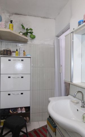 Casa à venda com 100m², 1 quarto e 3 vagasBanheiro