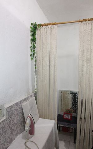 Casa à venda com 100m², 1 quarto e 3 vagasCloset