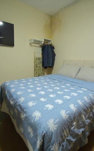 Casa à venda com 100m², 6 quartos e 2 vagasCasa 2 - Quarto 1 