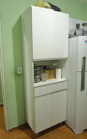 Casa à venda com 100m², 6 quartos e 2 vagasCozinha 