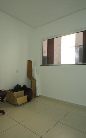 Casa à venda com 100m², 6 quartos e 2 vagasCasa 3 - Quarto 2
